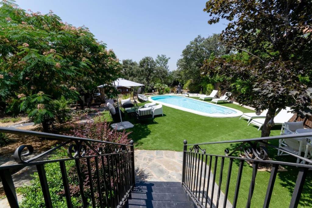 La Amapola Villa Valdemorillo Eksteriør billede